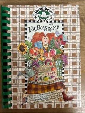 Gooseberry Patch For Bees & Me Cookbook - Brown & Green